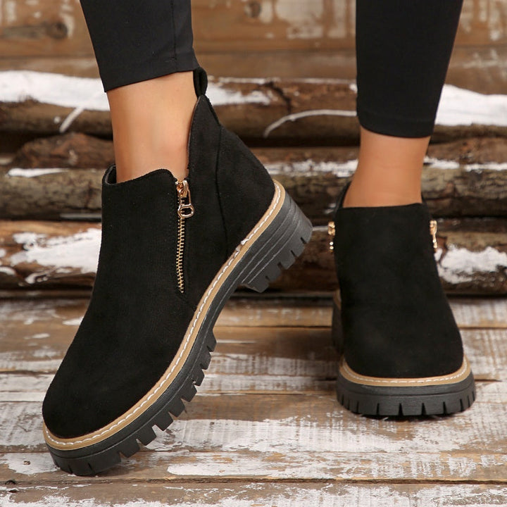 Bervona | Damen Stiefeletten mit Blockabsatz - Black - Image 1