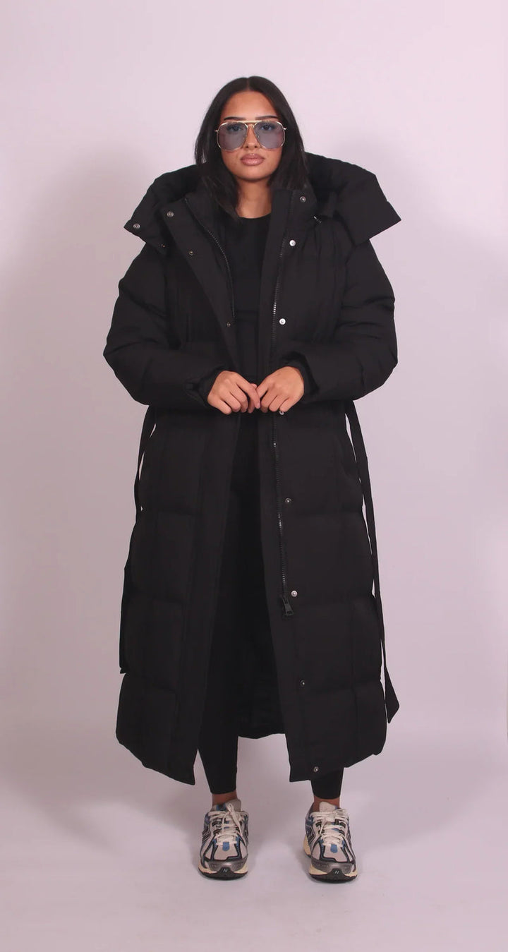 Branka | Damen Lange Winterjacke mit Kapuze - Dark Brown - Image 2