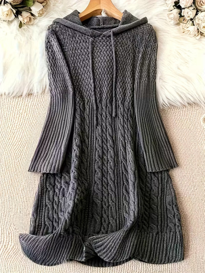 Cardwyn | Damen Strickkleid mit Kapuze Zopfmuster - Dark Grey - Image 1
