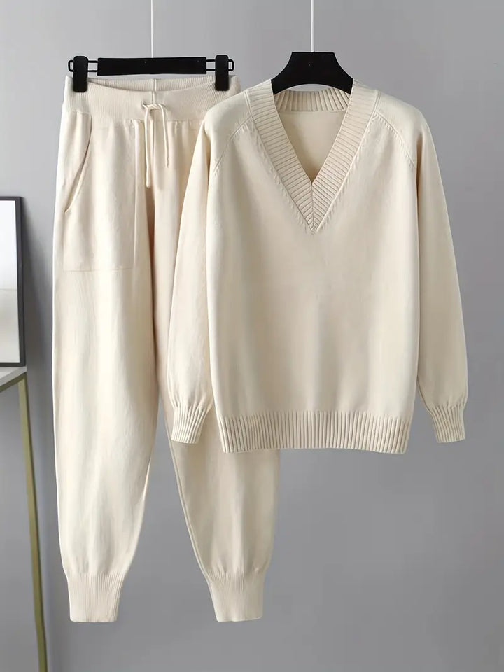 Delvara | Damen Strickpullover Set mit Jogginghose - Image 1