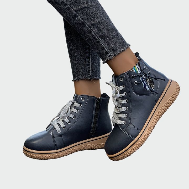Delvone | Damen Stiefeletten mit Plateau und Schnürung - Image 1