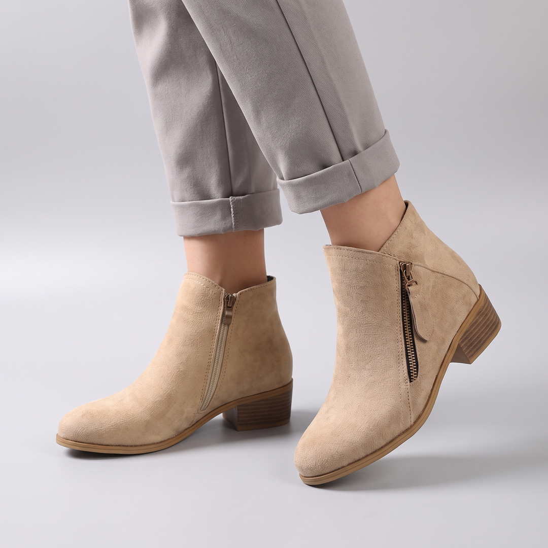 Delvorna | Damen Stiefeletten Blockabsatz Wildlederoptik - Beige - Image 1