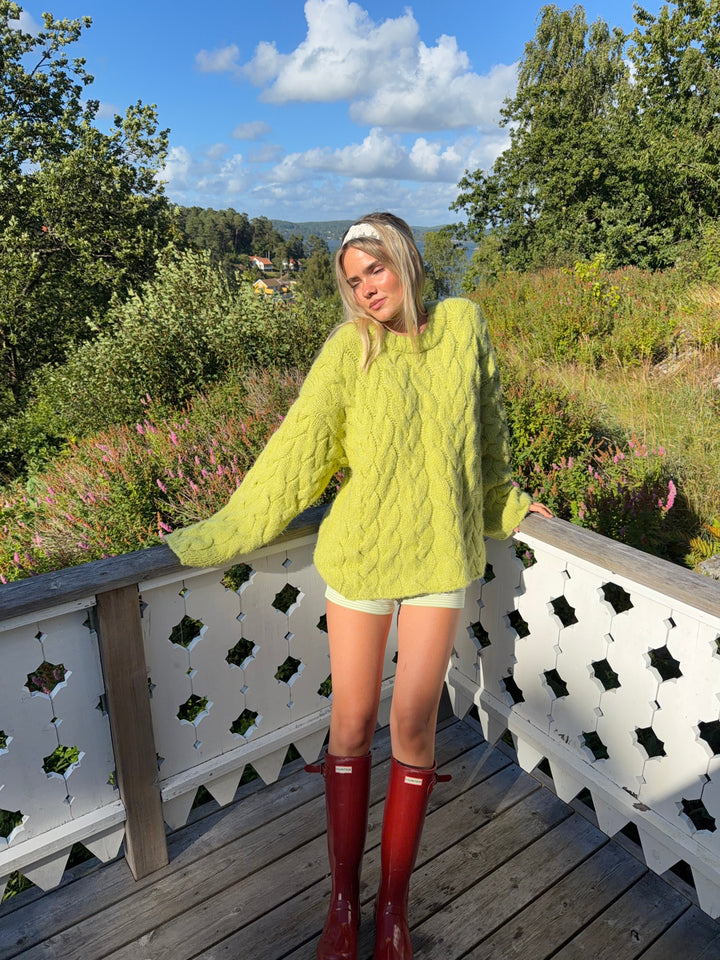 Delvorna | Damen Zopfstrickpullover Oversize - Light Green - Image 8