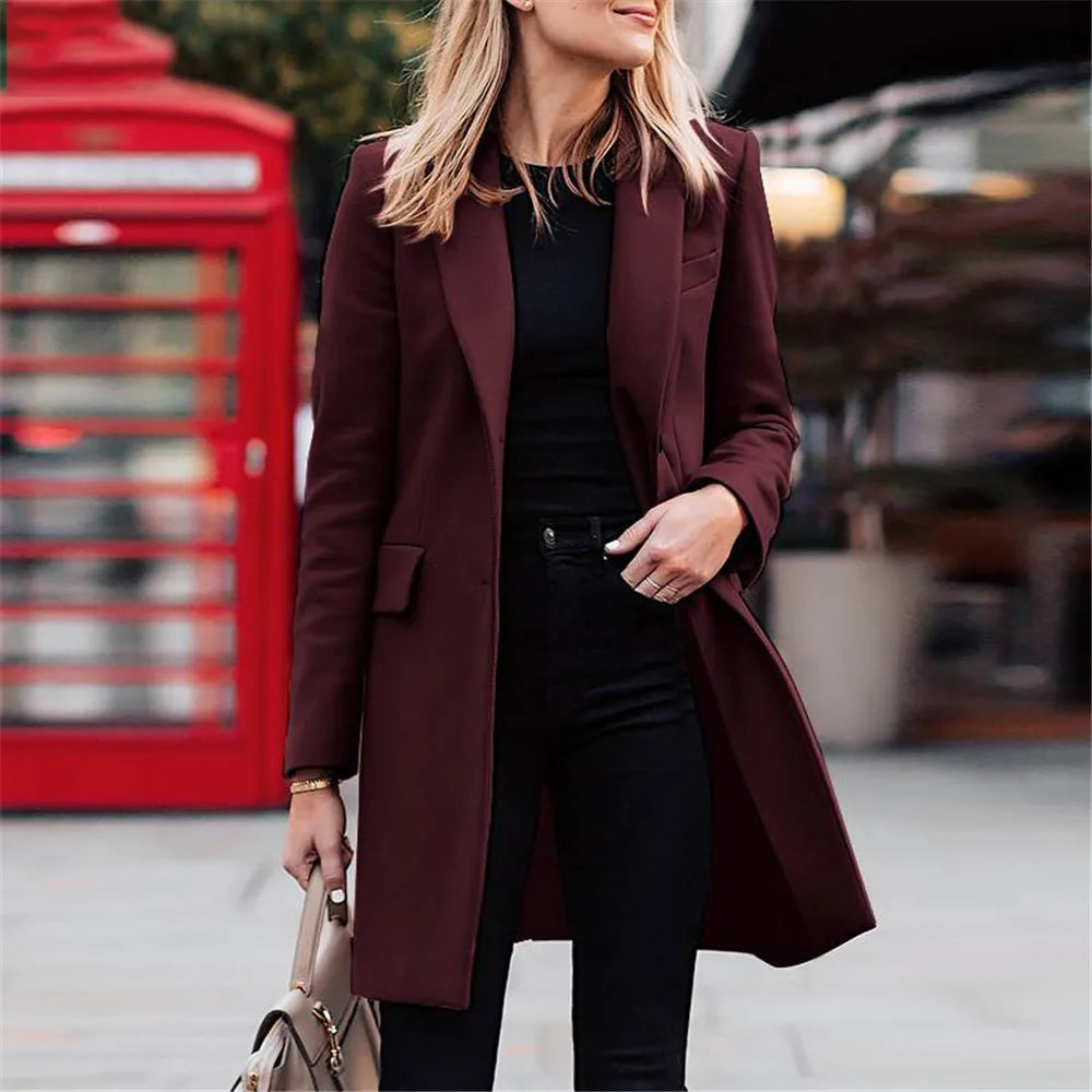 Fendvala | Damen Wintermantel mit Reverskragen - Burgundy - Image 1