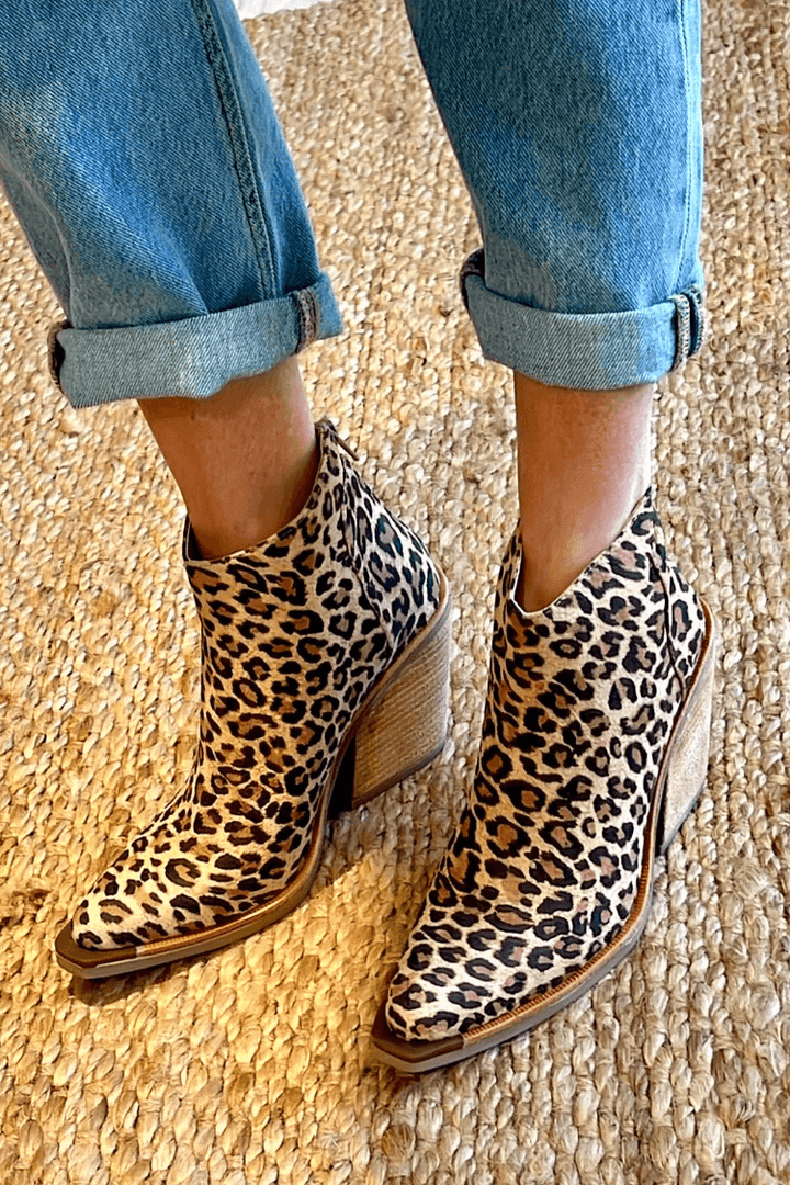 Flyndra | Damen Leopard Stiefeletten mit Blockabsatz - Leopard - Image 2