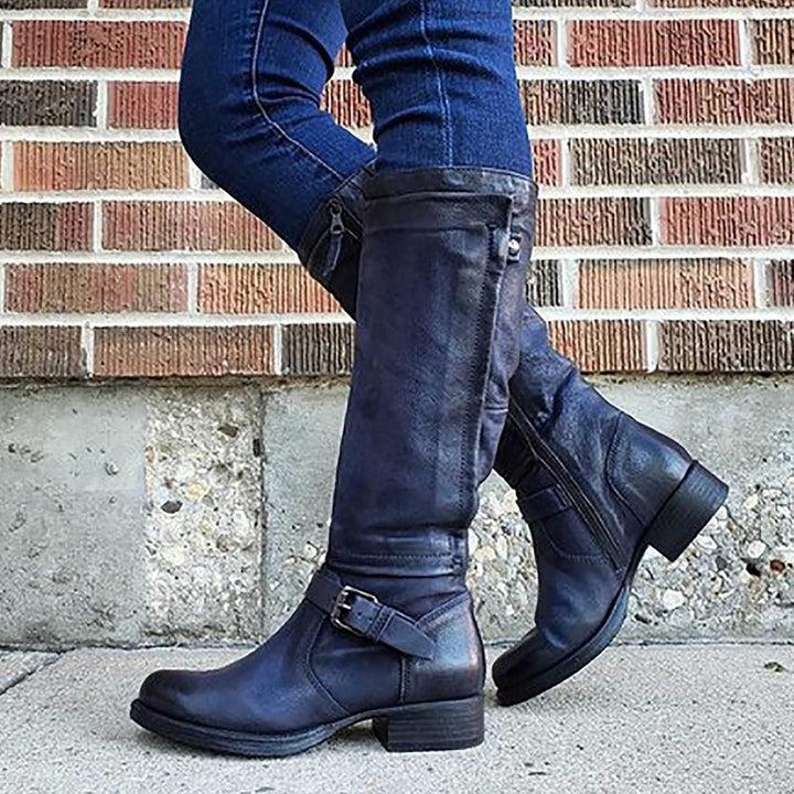 Gelvra | Damen Kniehohe Winterstiefel mit Schnalle - Image 4