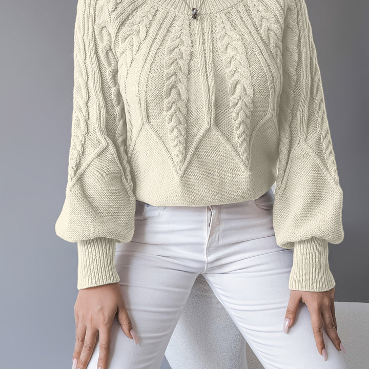 Gislind | Damen Zopfmuster Strickpullover mit Ballonärmeln - Black - Image 13