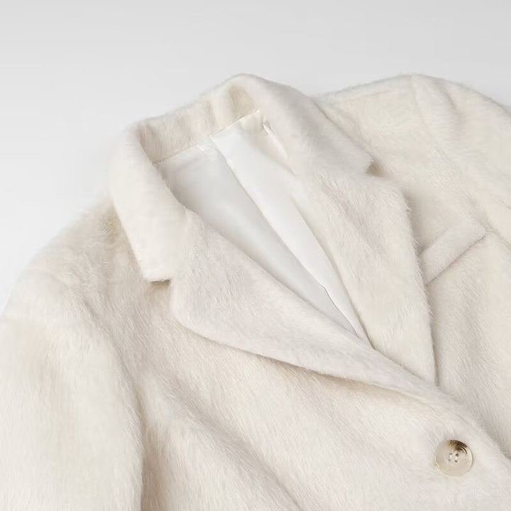 Halvina | Damen Wintermantel Oversize Plüsch-Blazer - Cream - Image 2
