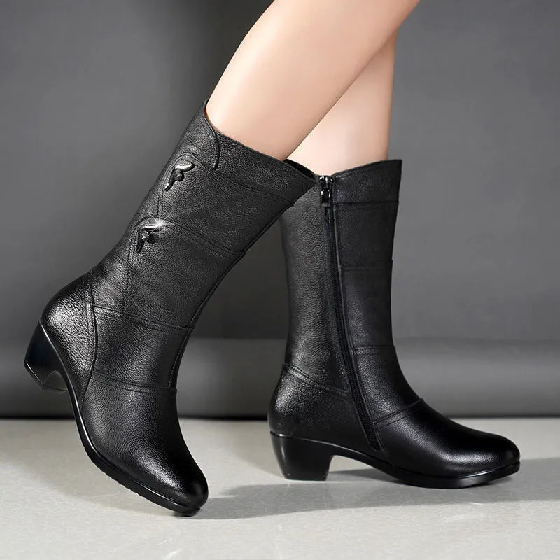 Halvwen | Damen Stiefel Wade Blockabsatz Schwarz - Black - Image 2