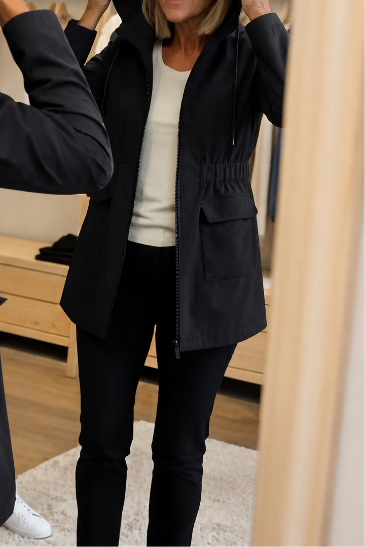 Ingvara | Damen Regenjacke mit Kapuze Tailliert - Navy - Image 17