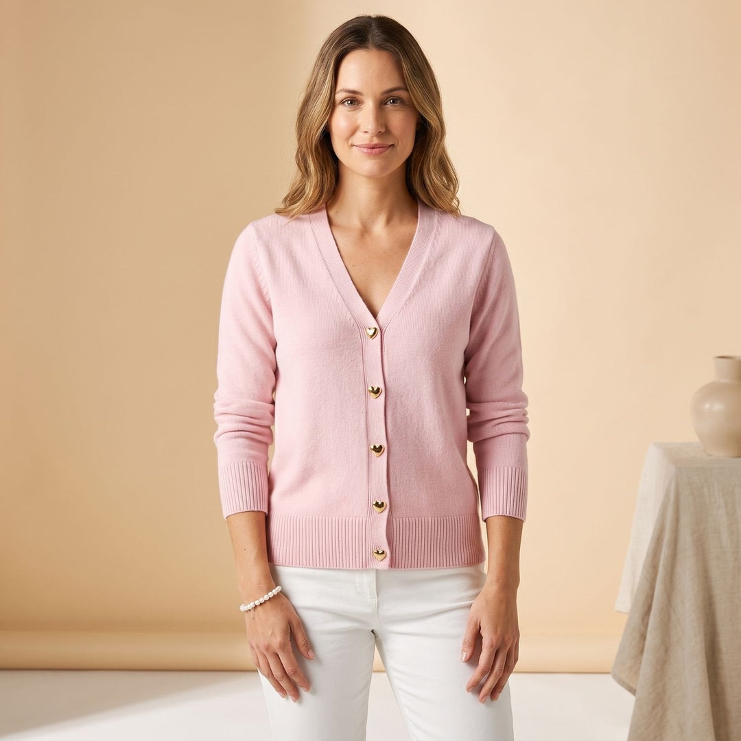Lyndvore | Damen Strickjacke V-Ausschnitt Herzknöpfe - Red - Image 3