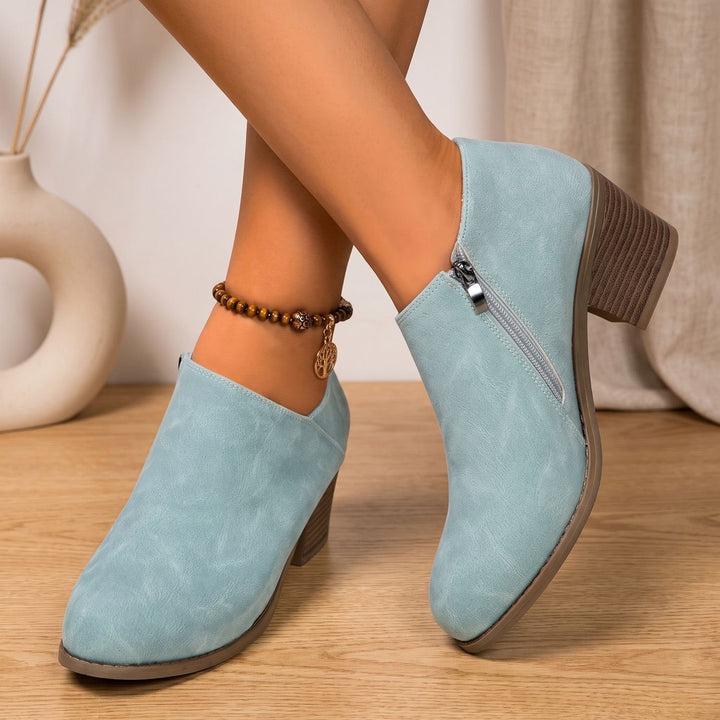 Lyndvorne | Damen Stiefeletten Blockabsatz Seitenreißverschluss - Baby Blue - Image 1