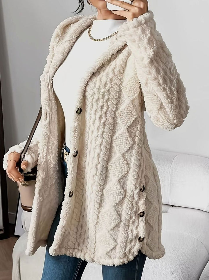 Lyverna | Damen Teddyjacke mit Kapuze und Knöpfen - Cream - Image 1