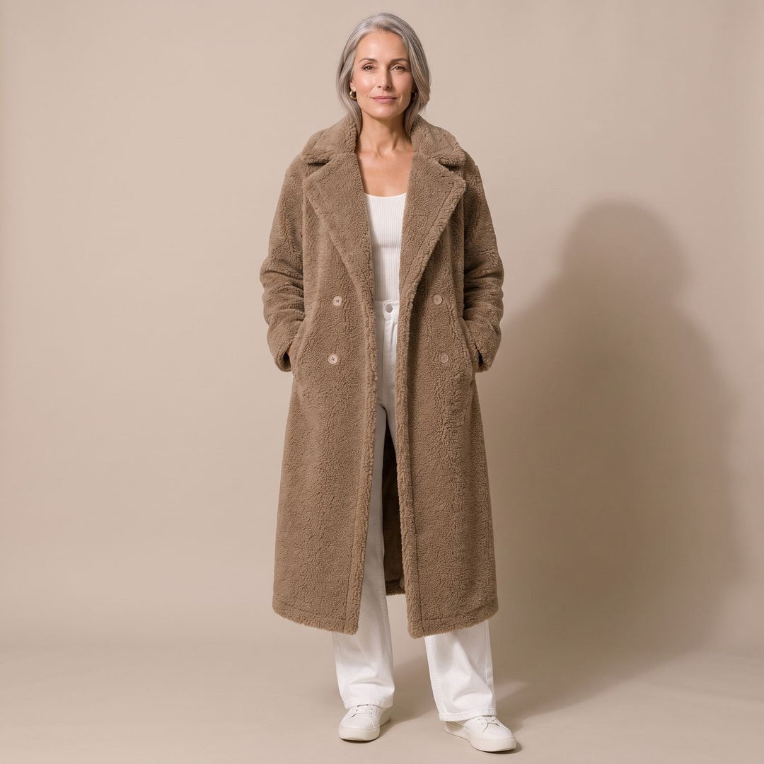 Lyvonde | Damen Langer Wintermantel Teddy Fleece - Beige - Image 6