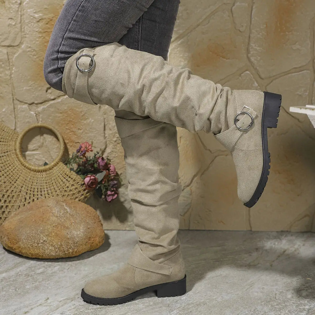 Marvelle | Damen Kniehohe Stiefel Slouchy - Grey - Image 4
