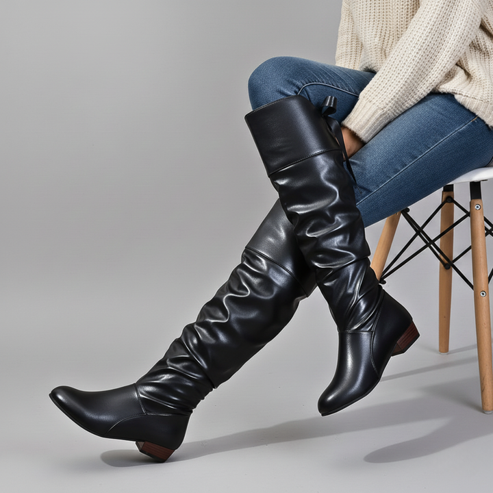 Melvora | Damen Overknee Stiefel Schlupfstiefel - Image 1