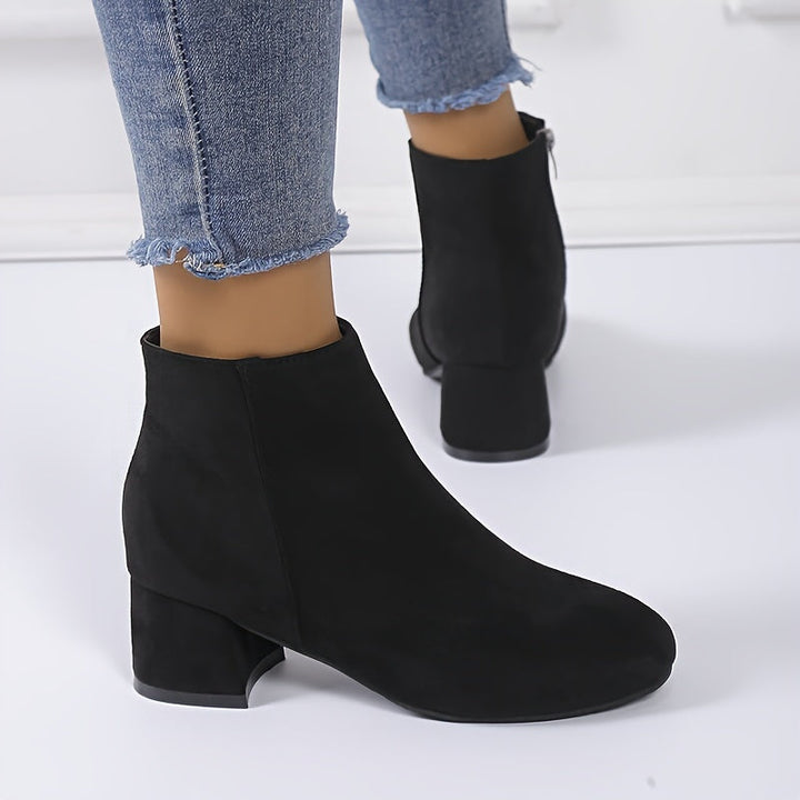 Melvorna | Damen Stiefeletten Blockabsatz Ankle Boot - Image 1