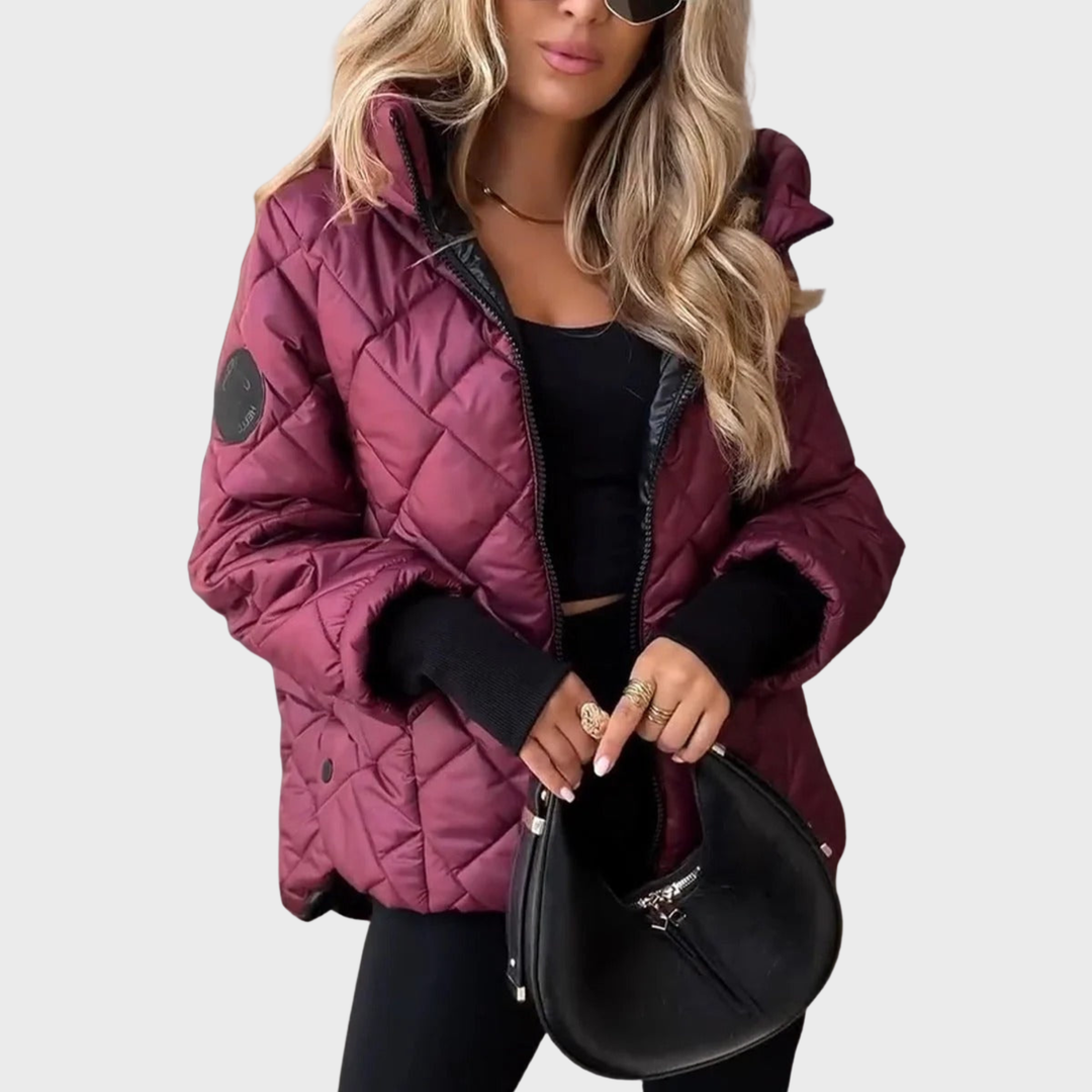 Ragna | Damen Gesteppte Winterjacke mit Kapuze - Burgundy - Image 1