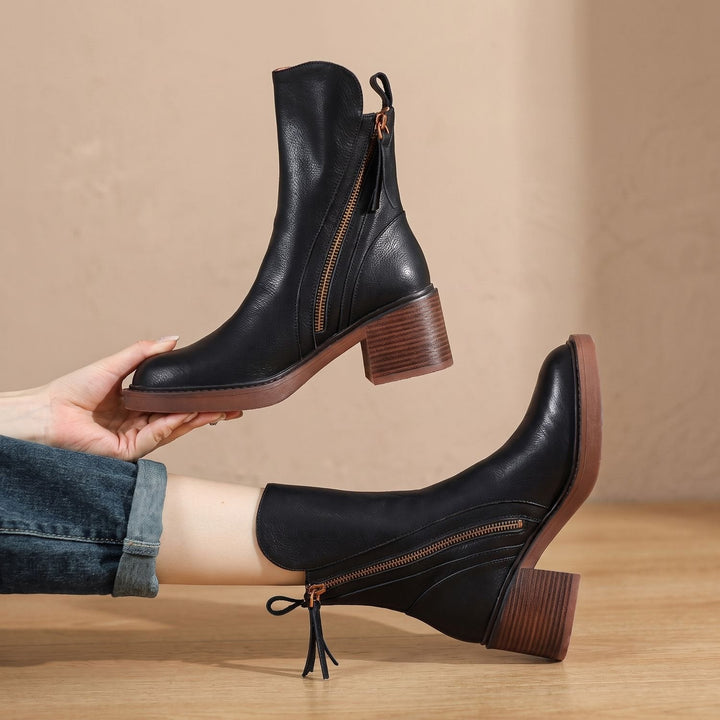 Ragnfrid | Damen Winterstiefel mit Blockabsatz - Black - Image 1