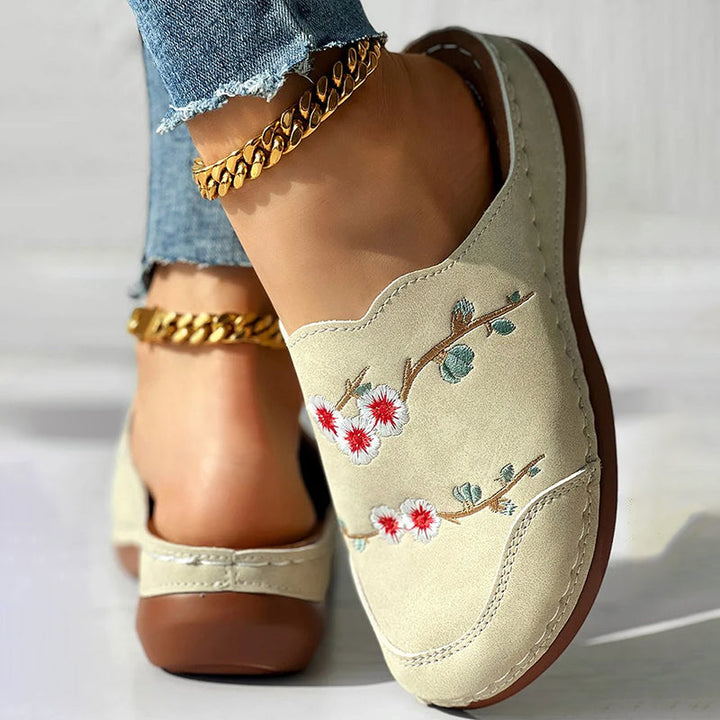 Rolvike | Damen Hausschuhe Bestickter Schlupfschuh - Brown - Image 12