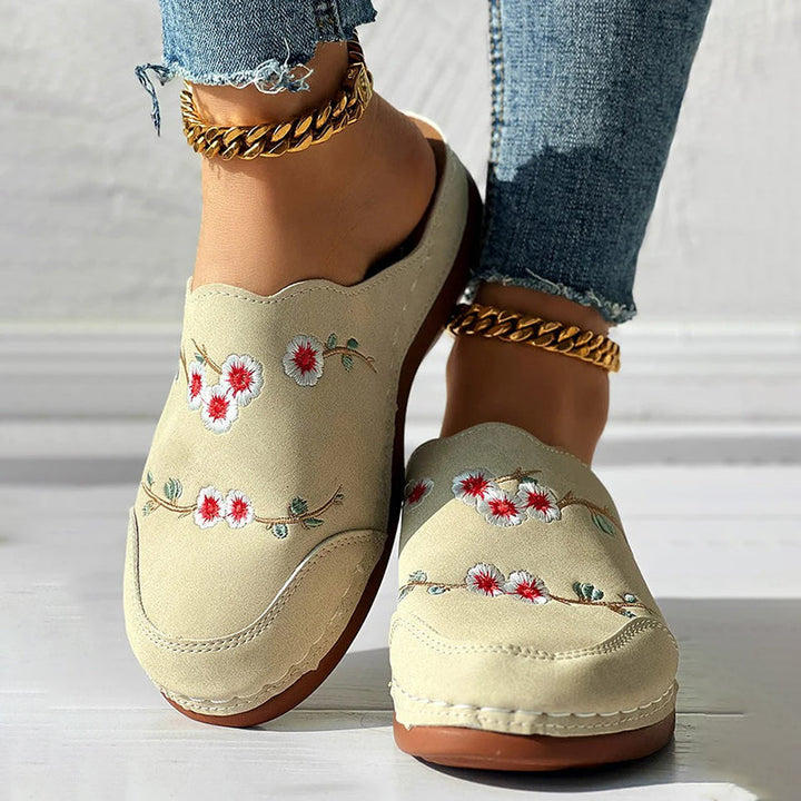 Rolvike | Damen Hausschuhe Bestickter Schlupfschuh - Brown - Image 14