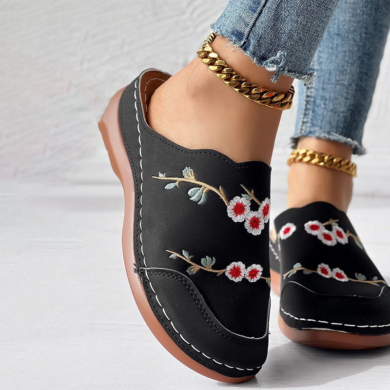 Rolvike | Damen Hausschuhe Bestickter Schlupfschuh - Brown - Image 16