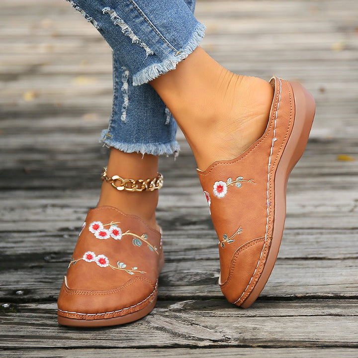 Rolvike | Damen Hausschuhe Bestickter Schlupfschuh - Brown - Image 6