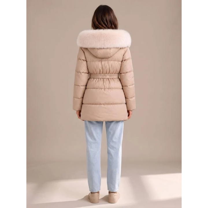 Selvorna | Damen Winterjacke mit Kapuze und Gürtel - Beige - Image 2