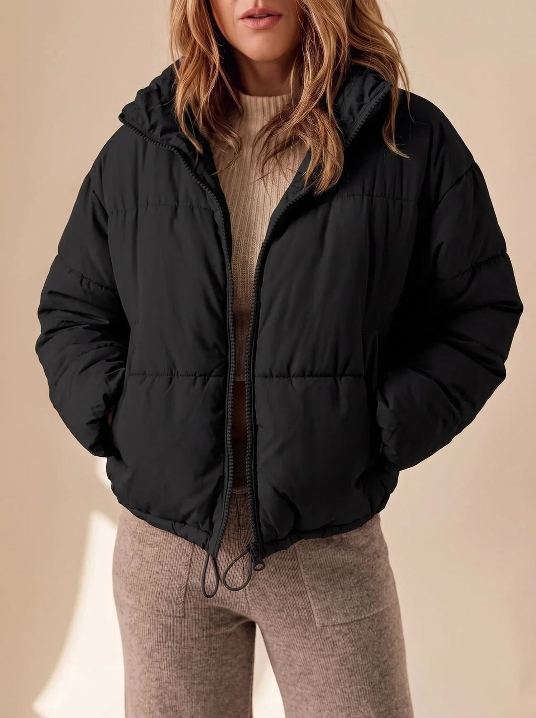 Solvaine | Damen Winterjacke Kurz Gesteppt Oversize - Black - Image 1