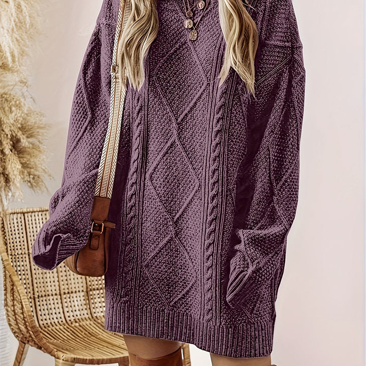 Solvane | Damen Strickkleid mit Zopfmuster - Purple - Image 1