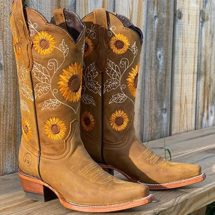 Sunvelde | Damen Westernstiefel Kniehoch Sonnenblumen - Camel - Image 1