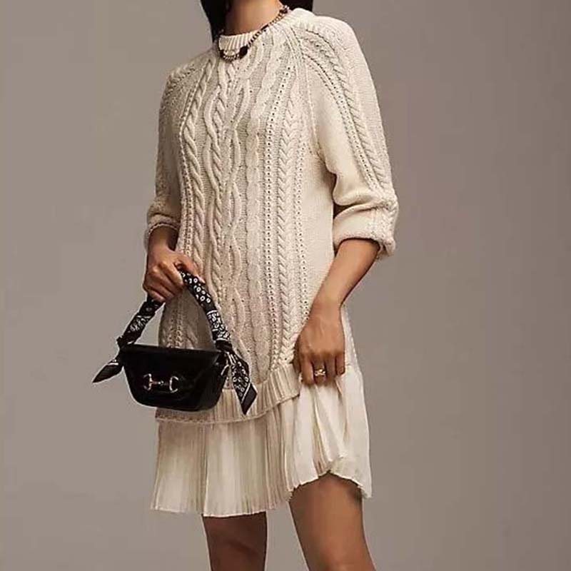 Thelvara | Damen Strickkleid Zopfmuster Faltenrock - Cream - Image 2