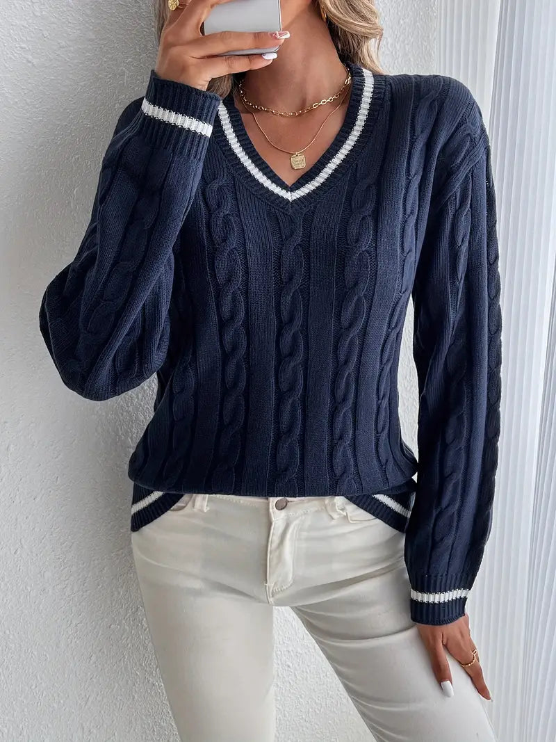 Thorduna | Damen Pullover Zopfmuster V-Ausschnitt - Navy - Image 1
