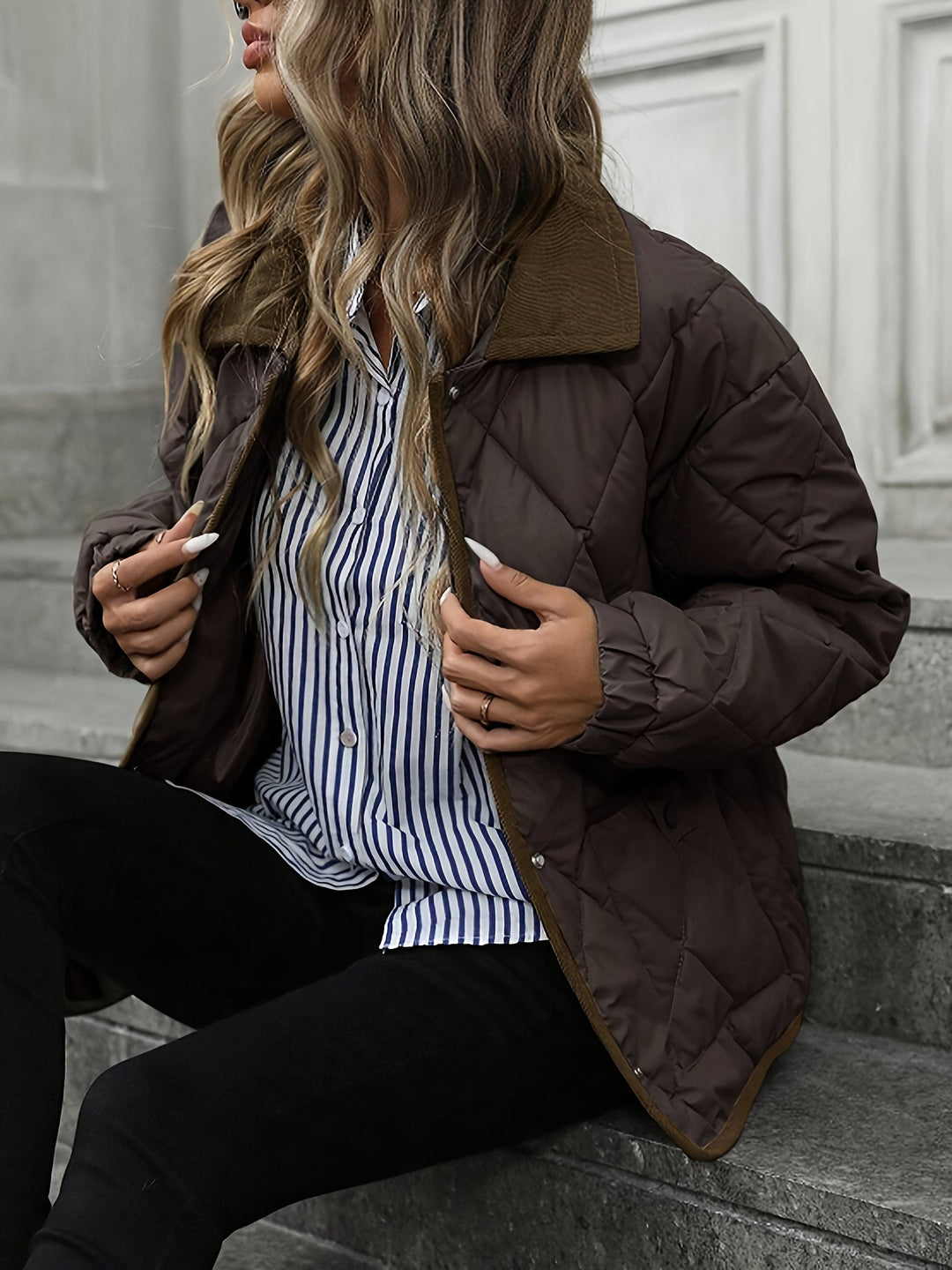 Tilda | Damen Gesteppte Winterjacke Rautenmuster - Dark Brown - Image 3