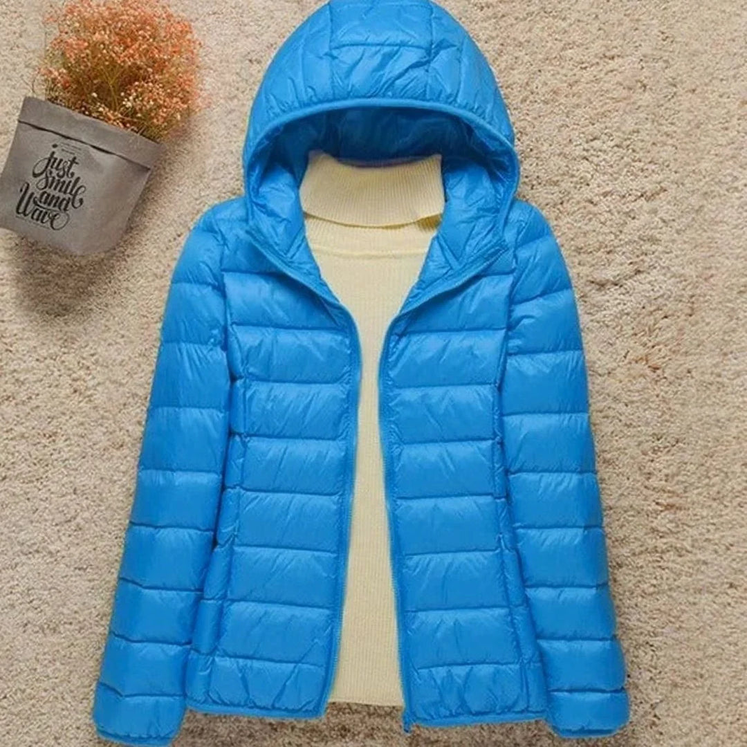 Veldmira | Damen Winterjacke Ultraleicht mit Kapuze - Image 3