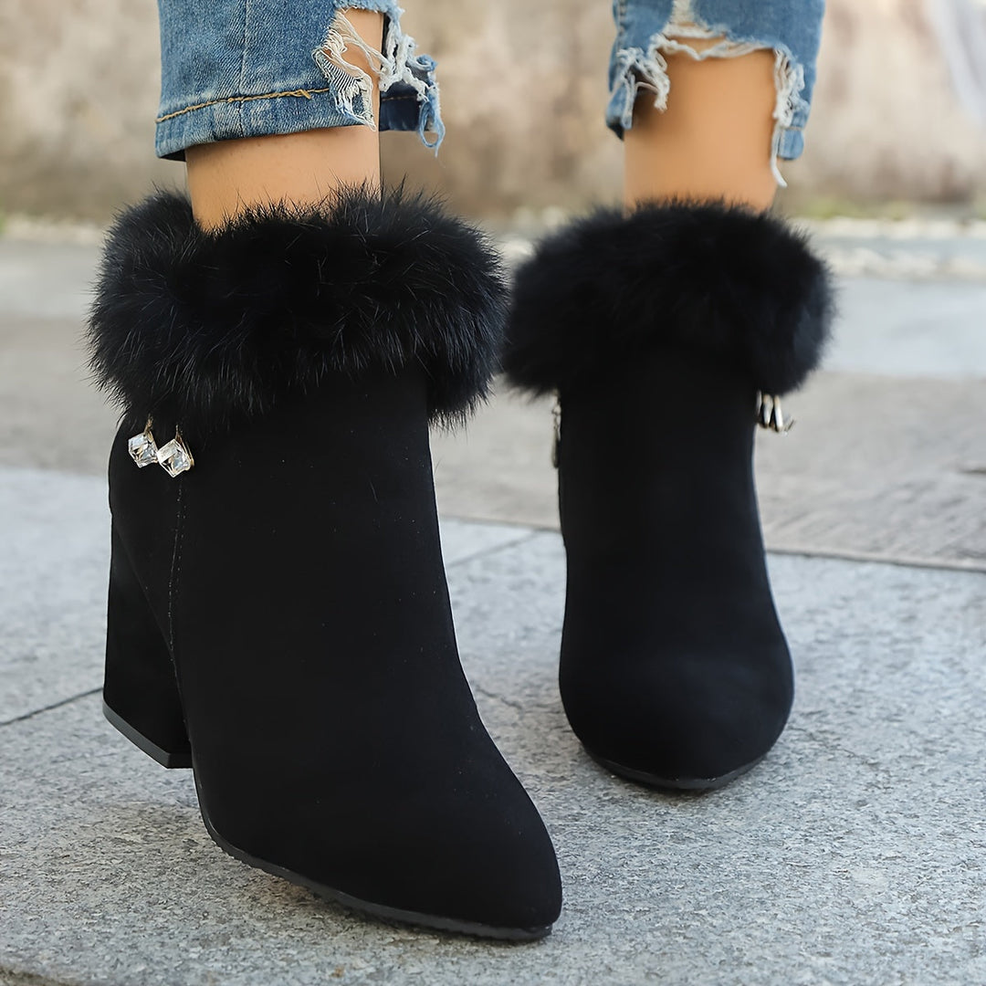 Veldrun | Damen Stiefeletten mit Fellborte und Blockabsatz - Black - Image 11