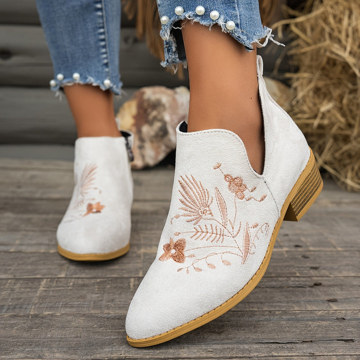 Veldrun | Damen Stiefeletten mit Stickerei - Black - Image 7