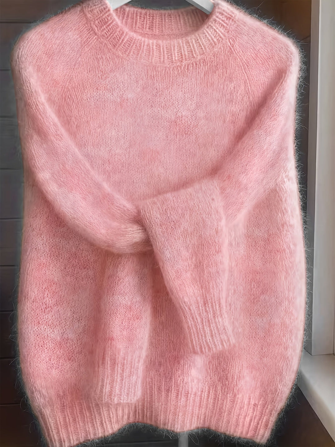 Vordis | Damen Flauschiger Oversize Strickpullover - Pink - Image 1
