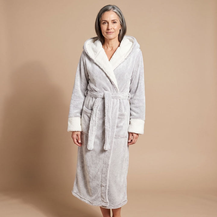 Wilveke | Damen Fleece-Bademantel mit Kapuze - Light Grey - Image 1