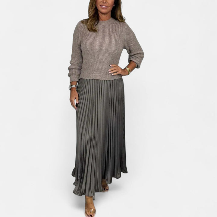 Wrenilda | Damen Pulloverkleid Plissee Maxi - Image 1