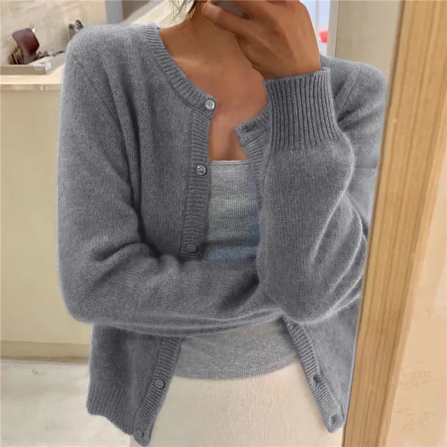 Wulfmara | Damen Strickjacke mit Knopfleiste - Grey - Image 1
