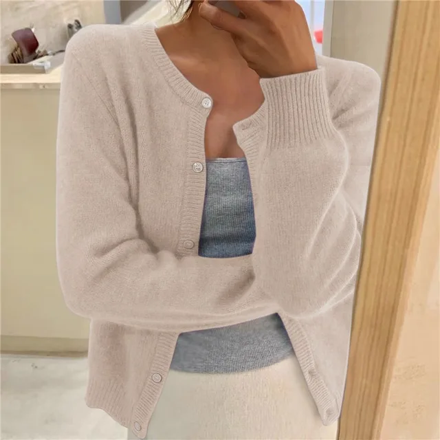 Wulfmara | Damen Strickjacke mit Knopfleiste - Grey - Image 3